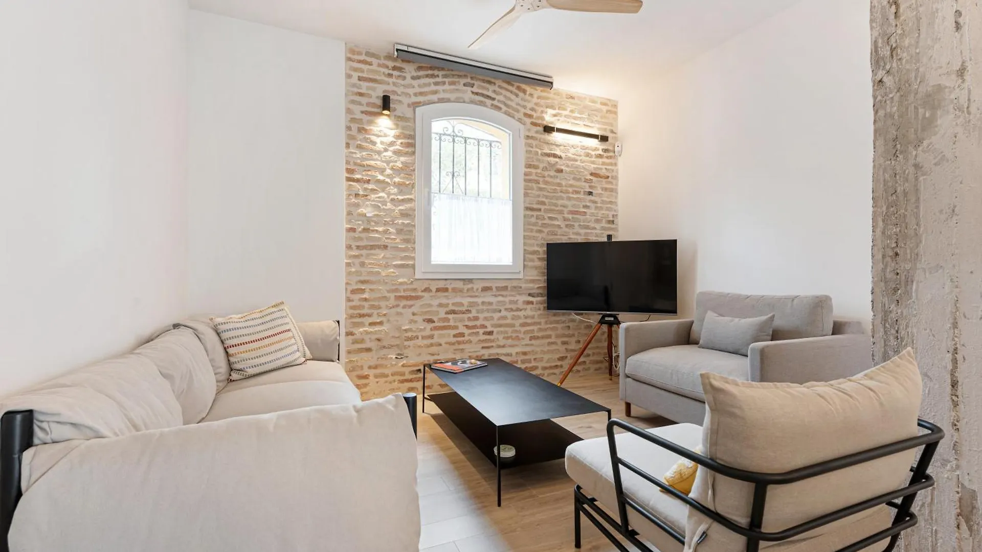 Stay U-Nique Apartment Jorge Guillen Malaga Spain